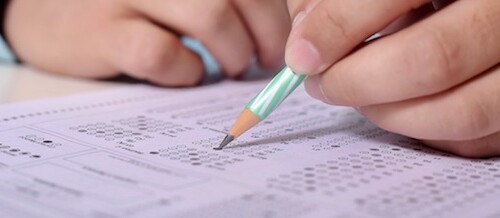Do standardized test scores matter for college admission?